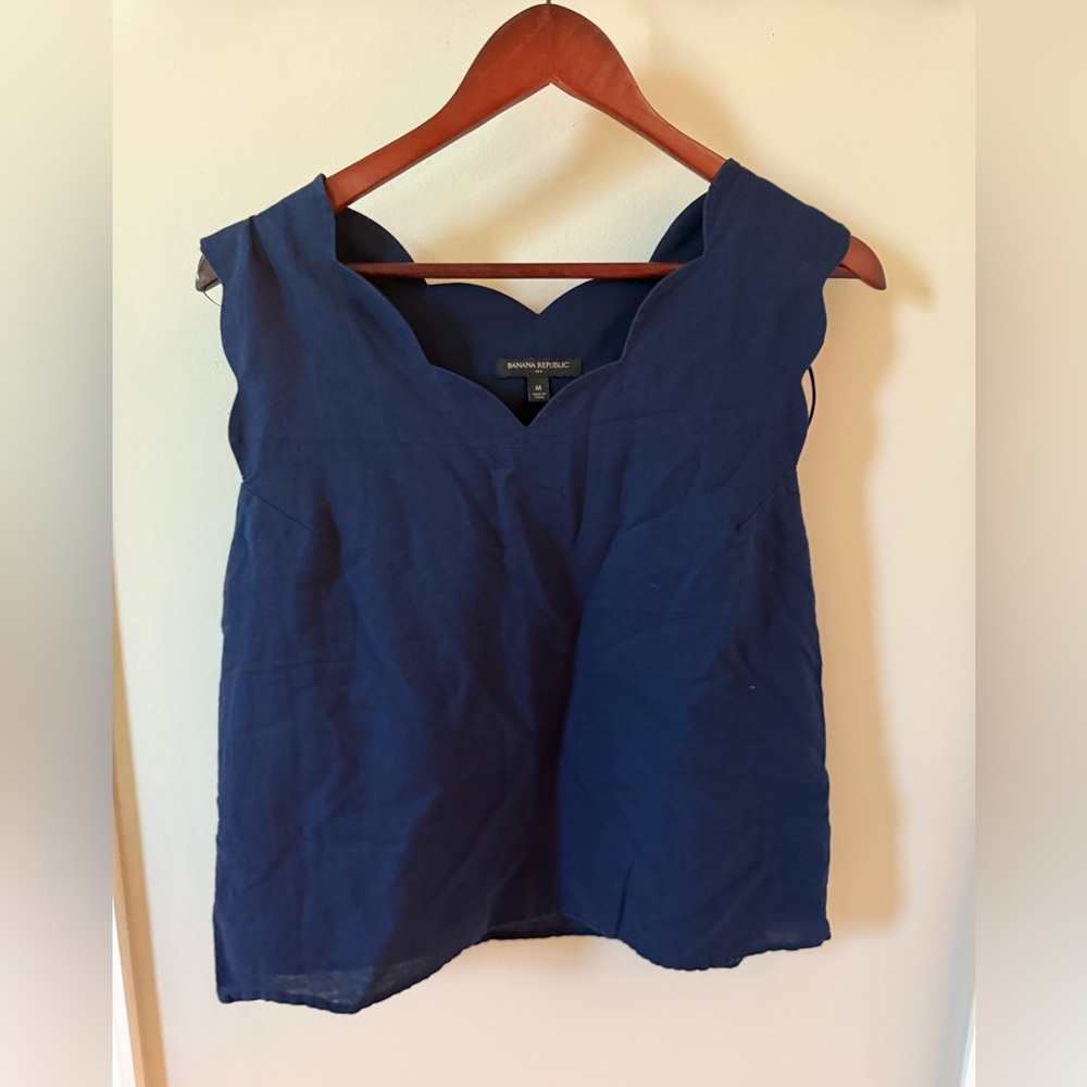 Banana Republic Navy Scalloped Blouse Linen Blend M